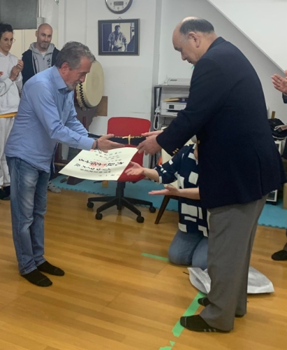 Imagen de Soshi Katsuaki Sato awarded Kancho Pedro Roiz the 9th Dan